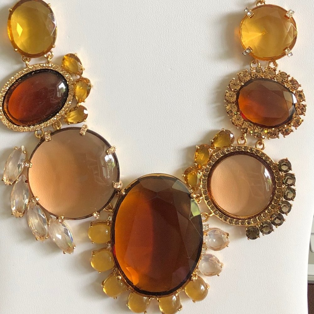 KATE SPADE Neutral Orchestra Hall Statement Necklace